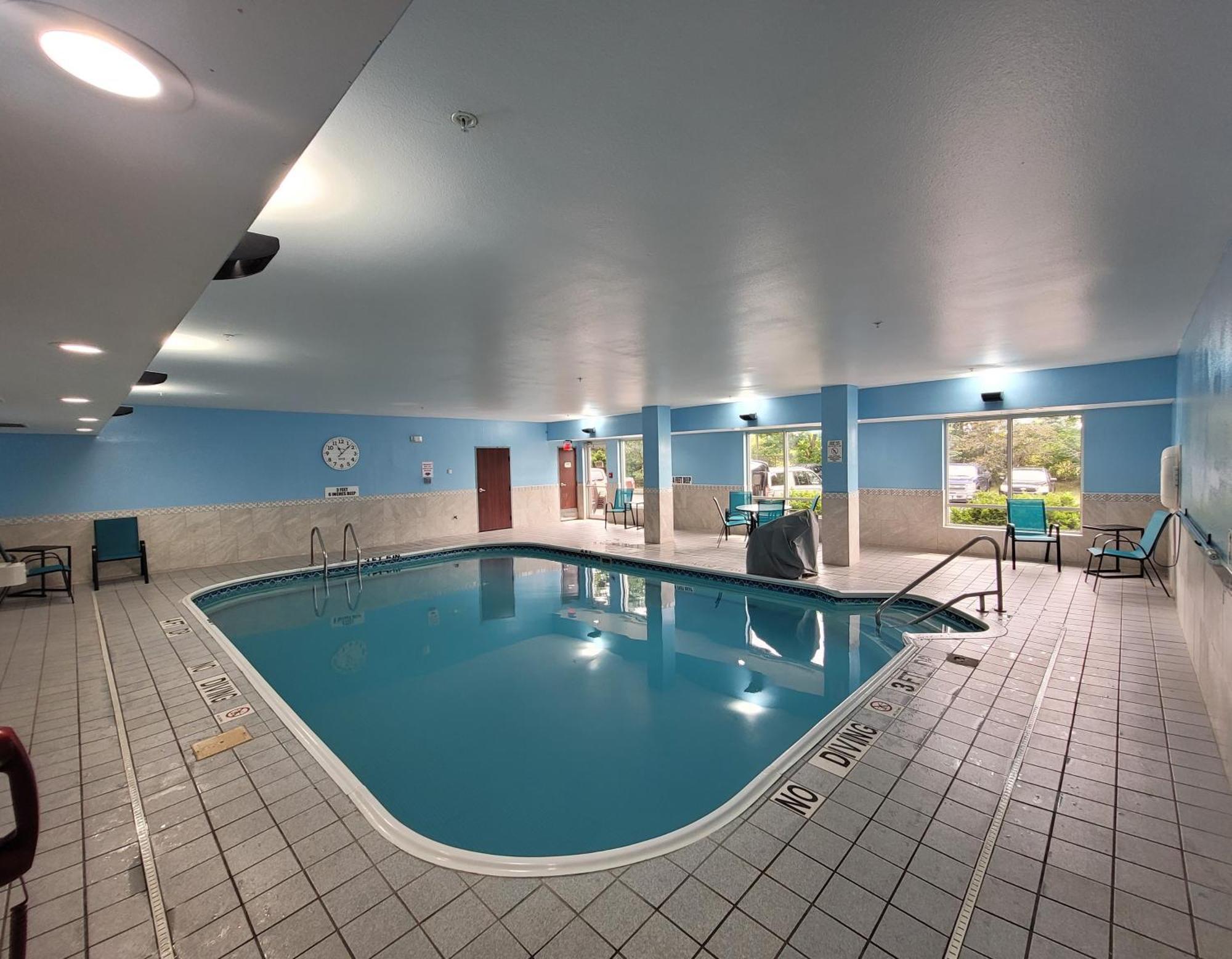Comfort Inn & Suites Liverpool - Syracuse Экстерьер фото