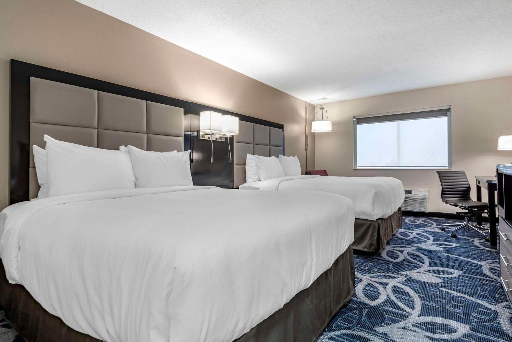 Comfort Inn & Suites Liverpool - Syracuse Экстерьер фото